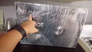 Unboxing de un ROBOT BARREDOR Y TRAPEADOR LANIX