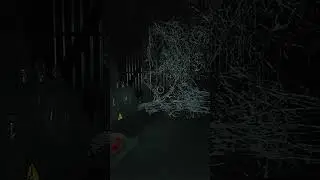 Giant Spider Jumpscare! Don't Fall Into The Horror Pit! #gaming #poppyplaytime #gamingshorts #roblox