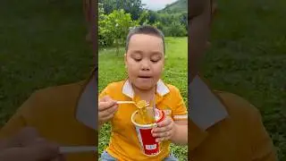 &Yacute; TƯỞNG tuyệt vời 💡 Đơn giản v&agrave; bạn cũng c&oacute; thể sử dụng n&oacute; #camping #survival #lifehacks #noodles