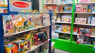 Игрушки Мелиссы и Дуга в TOYS 'R' US
