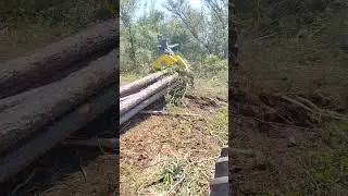 748 l2 John Deere skidder. Big pull