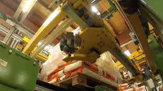 Pallet wrapper / Stretch hood machine for bagged goods