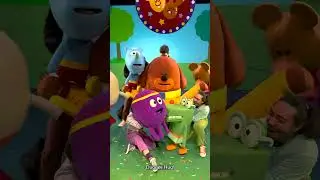 Duggee Hug 🧡 | Hey Duggee The Live Show | Hey Duggee