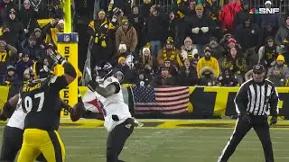 50-yard TD! Lamar escapes pressure and hits Flowers