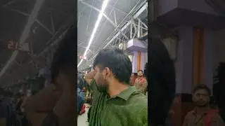 Stucked in Biggest Railway Station of India | Howrah Junction 🔥 #shorts #vlog #travel