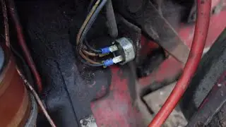 IH 574 improved hand brake warning system