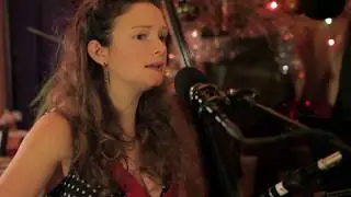 Beth Porter & The Availables - Last Christmas (live)