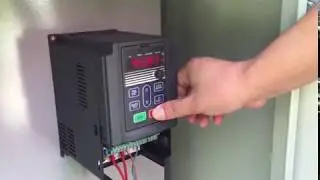 MICNO solar inverter tesing in factory/inversor solar/العاكس للطاقة الشمسية/onduleur solaire