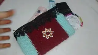 Woollen thread wallets