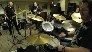 Bitch Boys 2te Probe 2026 - Drinking Song