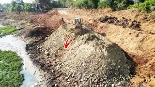 Good Job! Building Canal Side Slope Foundation Dozer Pushing Stones Down, Mini Truck Dumping Rock