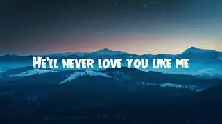 Hayley Kiyoko - He'll Never Love You (HNLY) (Official Lyrics)