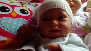 Os presento a mis mu&ntilde;ecas Grace, Alba y Salome 💜🍒/El mundo de las Twins