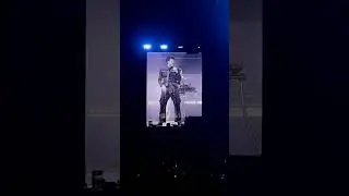 #SebastianYatra cantando 