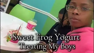 Sweet Frog Frozen Yogurt W/My Boys #frozenyogurt