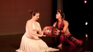 Anasma and Zoe Anwar 