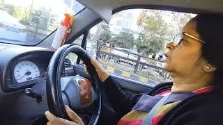 Traffic मैं चोराहा क्रॉस करते समय इन बातों का ध्यान रखें #mahakal#car#driving#larn#कार, चलाना,सीखिए 