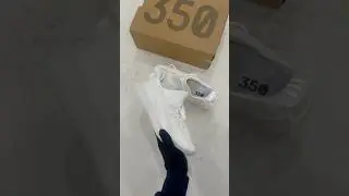 Yeezy 350 (Triple White)