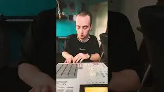 Piano Sample beatmaking MPC 2000