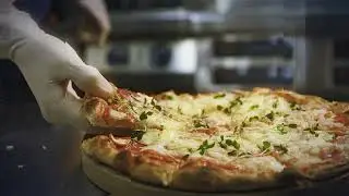 🍕 Craft Perfect Pizzas: Chef's Deal's Pizzeria Supplies!