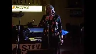 **VIDEO** Broadway Barb! - Dec 13th, 2012 Gratwick Hose Lounge!