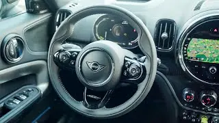 2021 MINI Cooper SE Countryman ALL4 Interior
