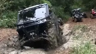 2022 CAN-AM DEFENDER LIMITED FULL SEND IN DEEP MUD HOLE LETS GO!