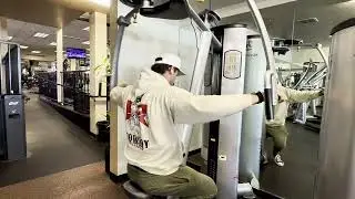 MACHINE PEC DECK REVERSE FLY
