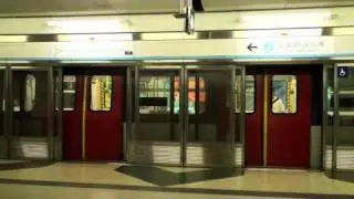 東鐵線尖東站幕門關門阻滯