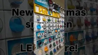 Christmas Pick-A-Brick wall in the LEGO store Berlin! ☃️ #legochristmas