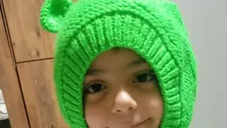 &Ouml;rg&uuml; karberesine sevimli bir kulak &ouml;rd&uuml;k