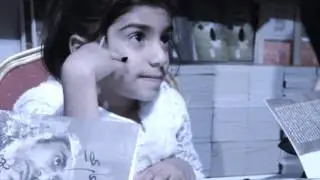 أبناء الشاعر الراحل حمد الخروصي يحيون ذكراه في معرض مسقط للكتاب 2016
