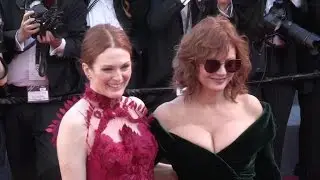 Susan Sarandon and Julianne Moore on the red carpet for the Opening Ceremony of the 70th Cannes Film