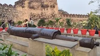 वीरांगना महारानी लक्ष्मीबाई  किला ( झांसी )#saurabhsirathu#viralvideo#history#kilahistory
