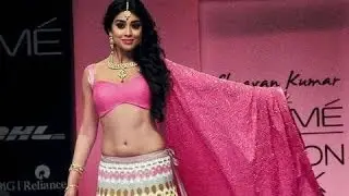 Shriya Saran's Sizzling Ramp Walk At Lakme Fashion Week Navel Show