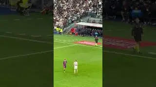 Real Madrid Bench Vibes 🔥 Emotional Reactions During El Cl&aacute;sico Win vs Barcelona | Bernab&eacute;u 2025