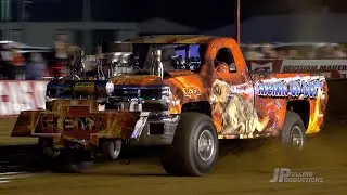 Pro Mod 4wd Trucks pulling at the Lucas Oil Mega Pull in Waynesburg, PA - 2022