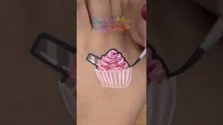 Cupcake🧁 #fyp #strawberry #cupcake #chocolate #icing #desert #art #artist #paint #painting #viral