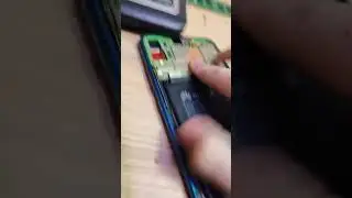 Каким должен быть смартфон для мессенджера MAX. Я не знаю,  кто он, но походу он шарит!