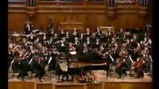 Lugansky plays Ravel - Piano Concerto for Left Hand 1/2