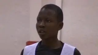 Manute Bol's son Bol Bol is a 6'5 seventh grader with RANGE like his dad - MiddleSchoolHoops.com
