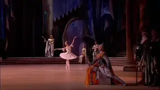 RAYMONDA - Variation Act 2 (Olga Smirnova - Bolshoi Ballet)