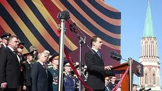 Russian Anthem - 9th May 2009 Victory Day Parade
