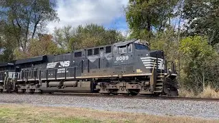 NS H60 on the NS Sunbury Line