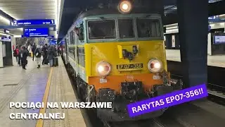 Pociągi na Warszawie Centralnej 