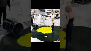 Ученый изобрел чрезвычайно опасное биологическое оружие.