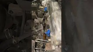 Fuel injectors removing
