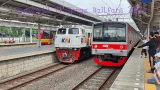 [4K] Captivating Moments at Jatinegara Station
