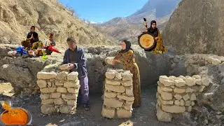 A Lonely Single Mother by a Wild River | Buying Daily Essentials & Building a Stone and Mud Bath🏕🌊