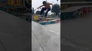Skating a Skatepark full of Graffiti ! #skateboarding #atlanta #graffiti #skate #skatepark